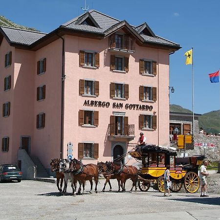 Albergo San Gottardo ไอโรโล ภายนอก รูปภาพ